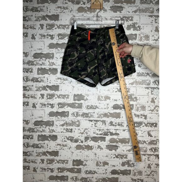 Krimson klover | women camouflage athletic shorts - Picture 3 of 9